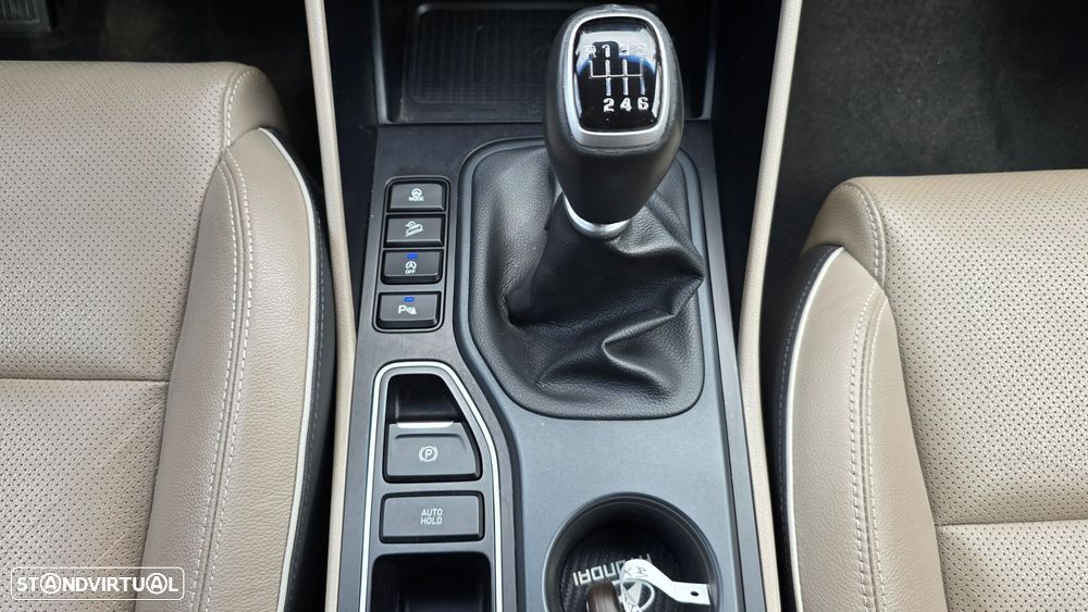 Hyundai Tucson 1.6 CRDi Premium+Pack Pele - 45