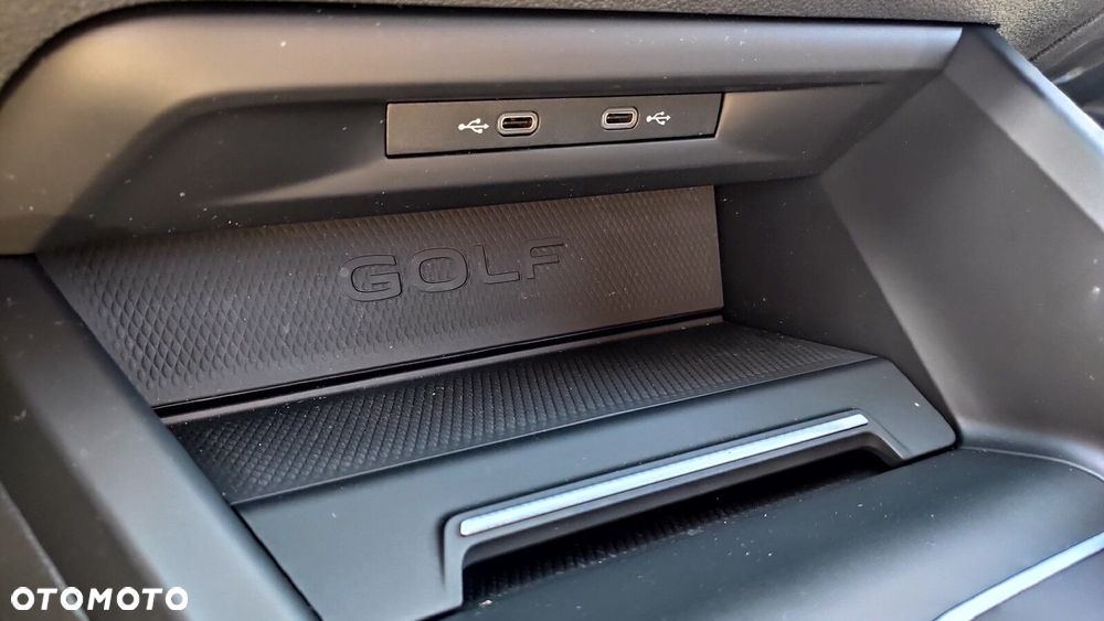 Volkswagen Golf - 29
