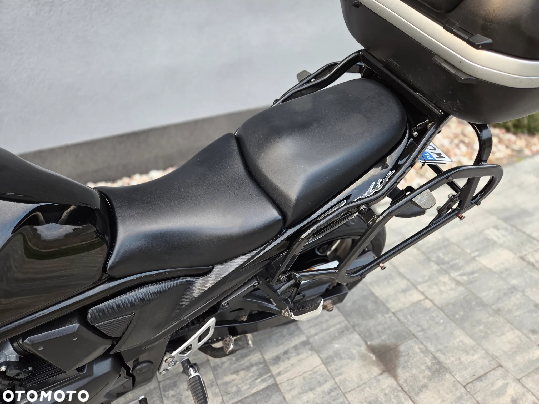 Suzuki Bandit - 16