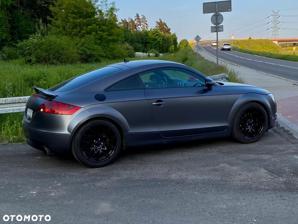 Audi TT Coupé - 1