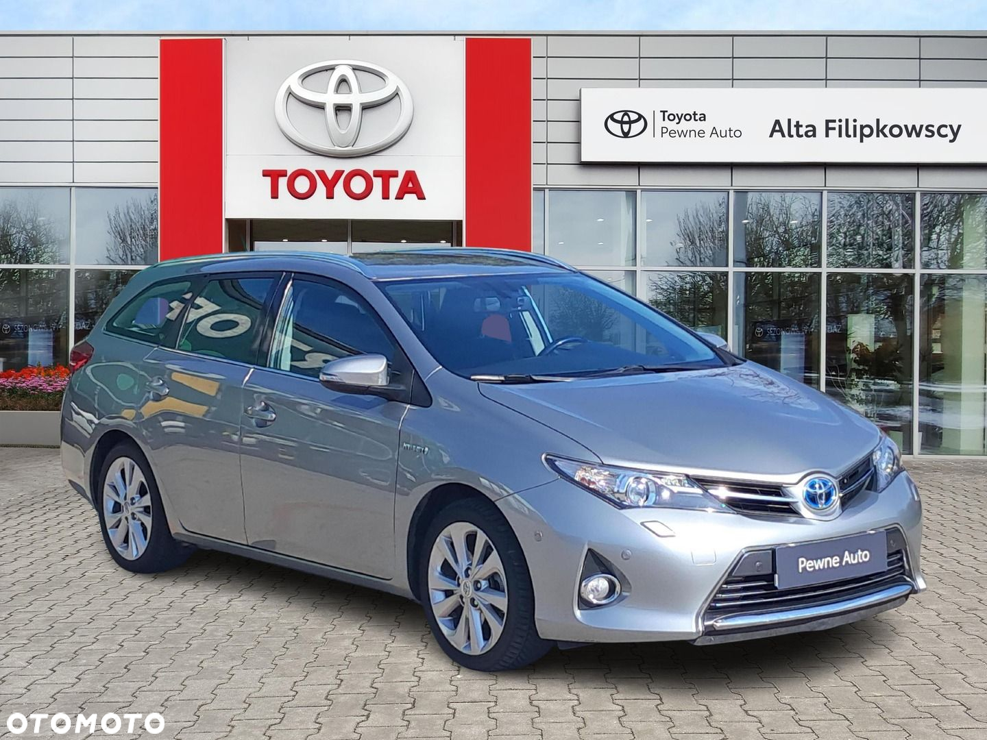 Toyota Auris Hybrid 135 Prestige - 4