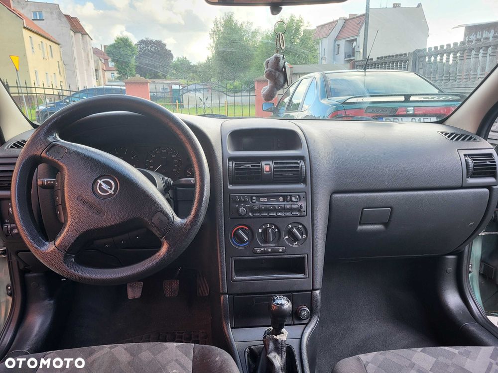 Opel Astra - 6