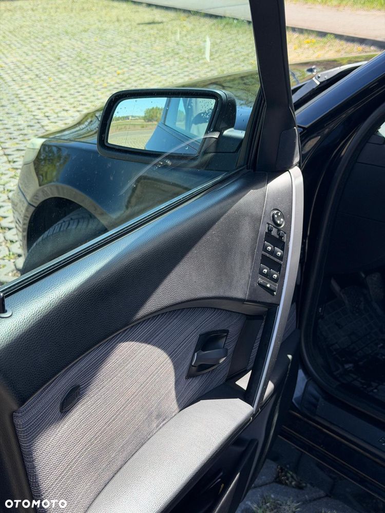 BMW Seria 5 525i - 6