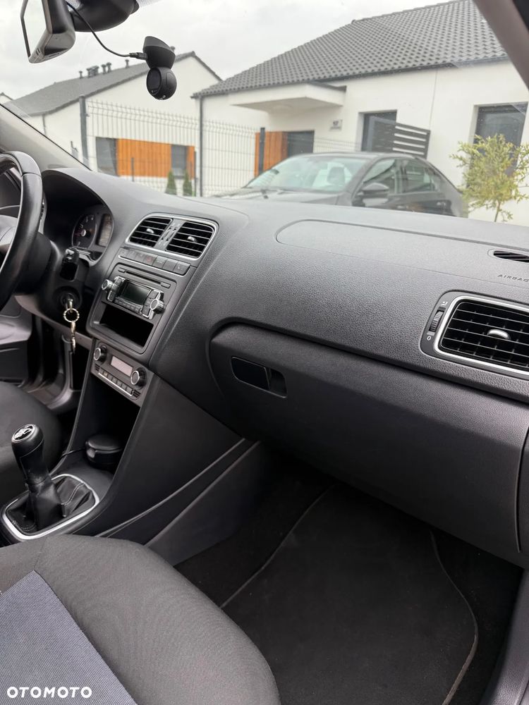 Volkswagen Polo - 26