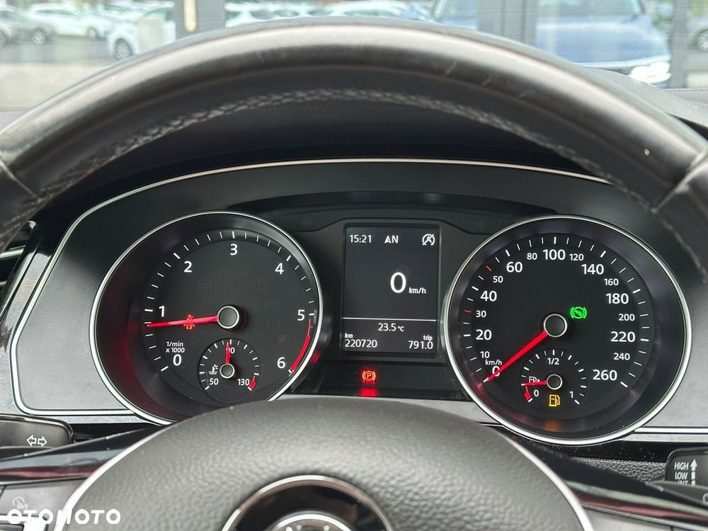 Volkswagen Passat Variant 2.0 TDI BMT SCR Highline DSG7 - 18