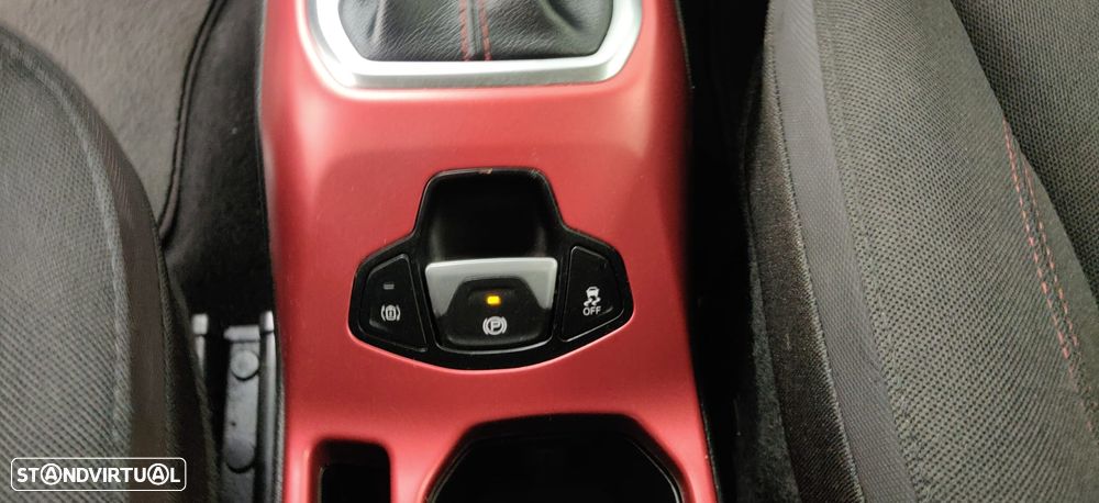 Jeep Renegade 1.3 TG Trailhawk - 40