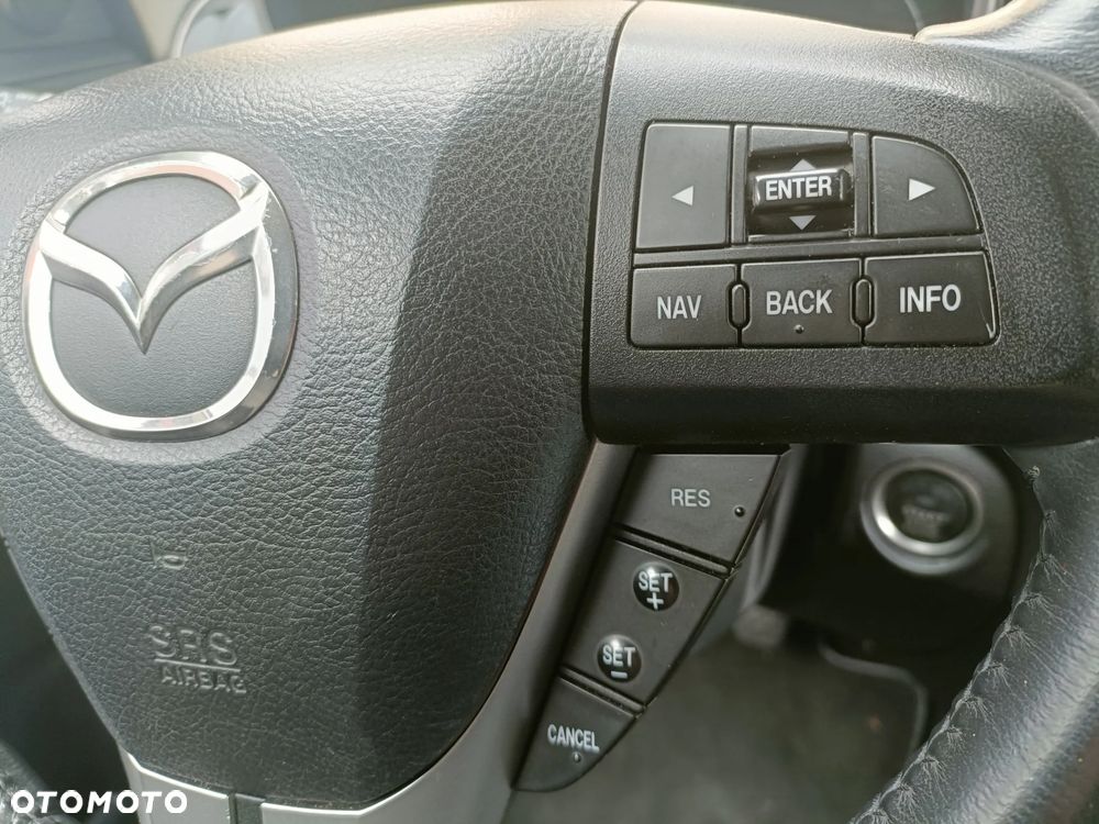 Mazda 3 2.0 Exclusive + - 18