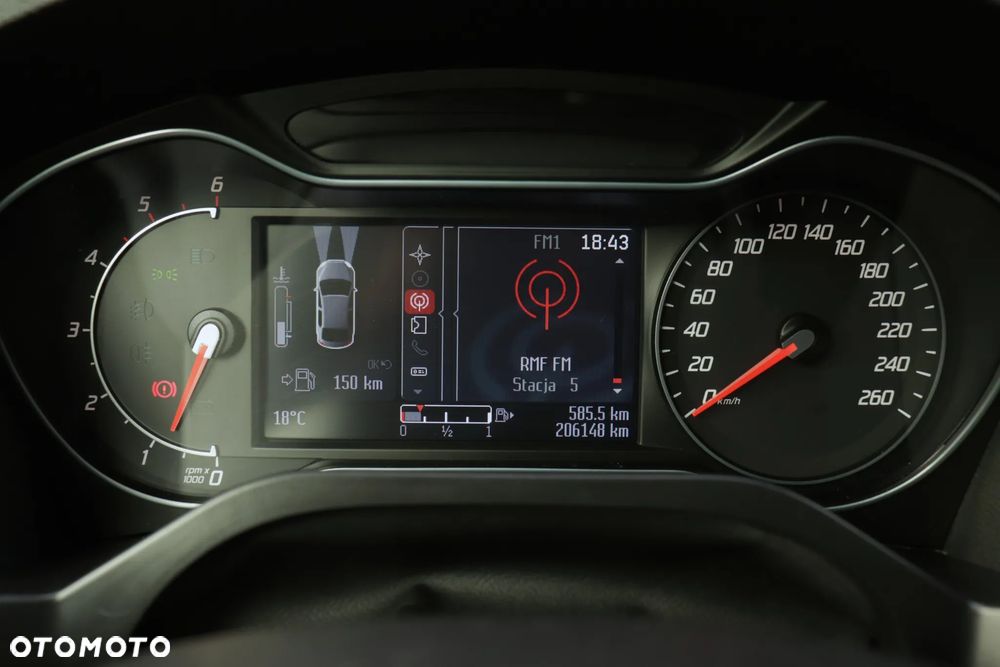 Ford Galaxy 2.0 TDCi Titanium - 23