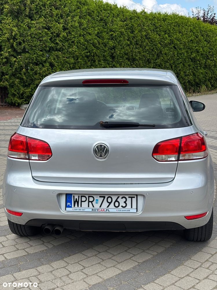 Volkswagen Golf - 4