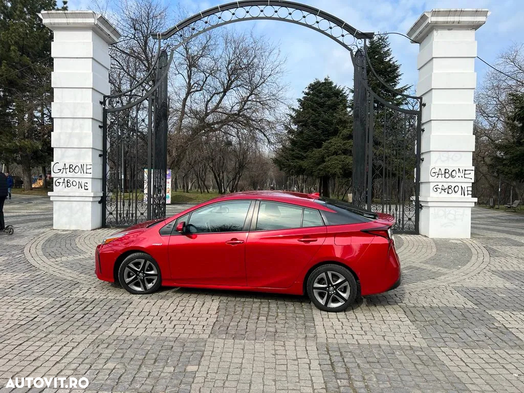 Toyota Prius Hybrid Executive - 5