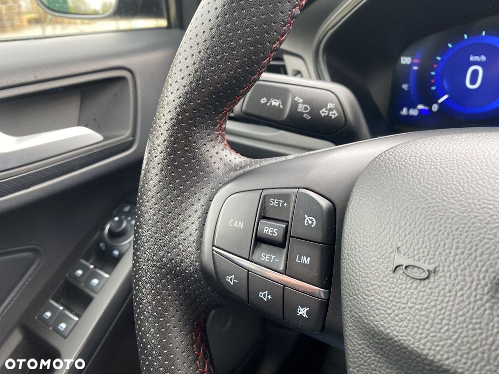 Ford Focus - 19