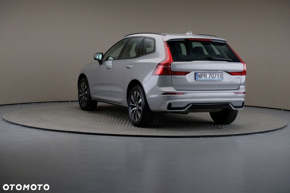 Volvo XC 60 B5 B AWD Plus Bright - 2