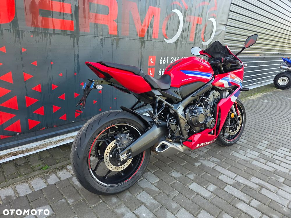Honda CBR - 3
