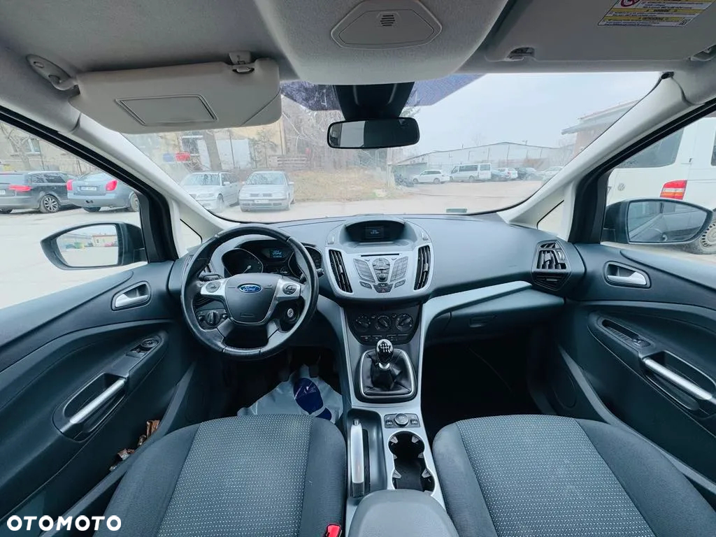 Ford C-MAX - 12