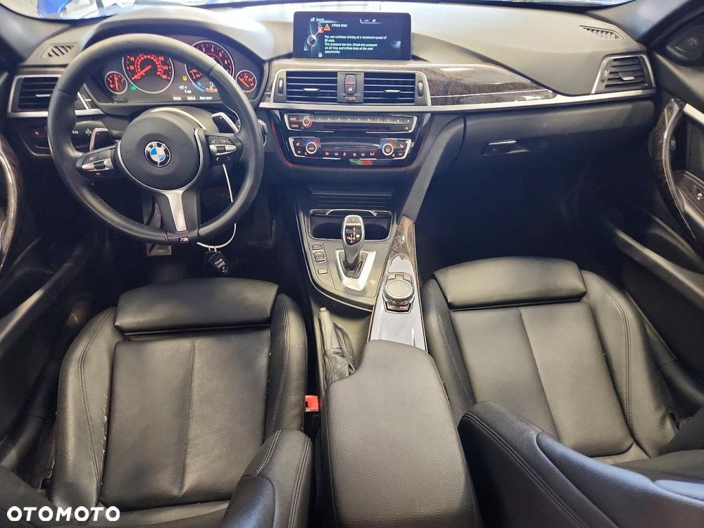 BMW Seria 3 328i xDrive Sport-Aut Sport Line - 7