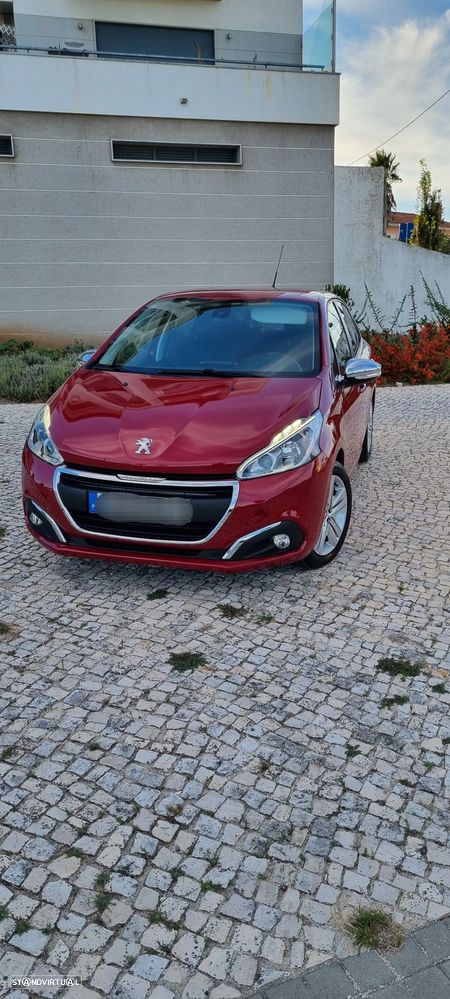Peugeot 208 1.2 PureTech Style - 2