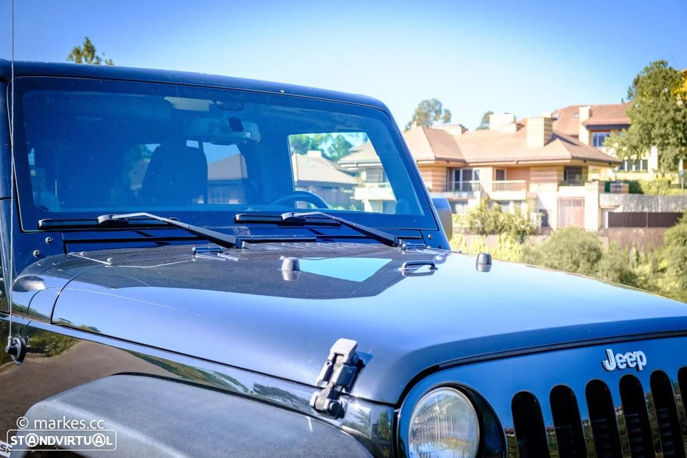 Jeep Wrangler Unlimited - 22