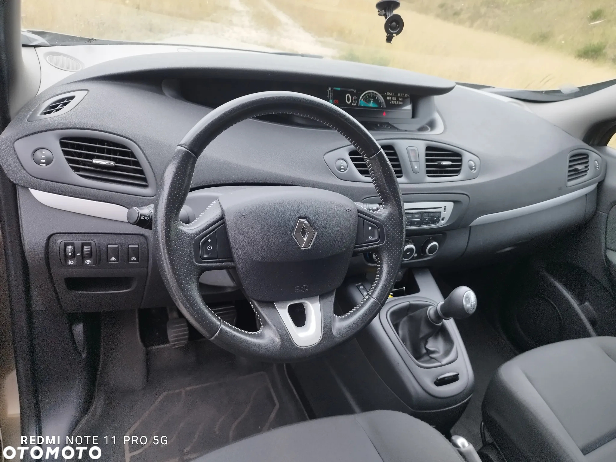 Renault Scenic ENERGY dCi 110 EXPERIENCE - 21