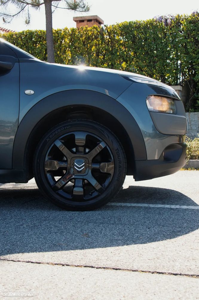 Citroën C4 Cactus PureTech 82 Shine Edition - 4