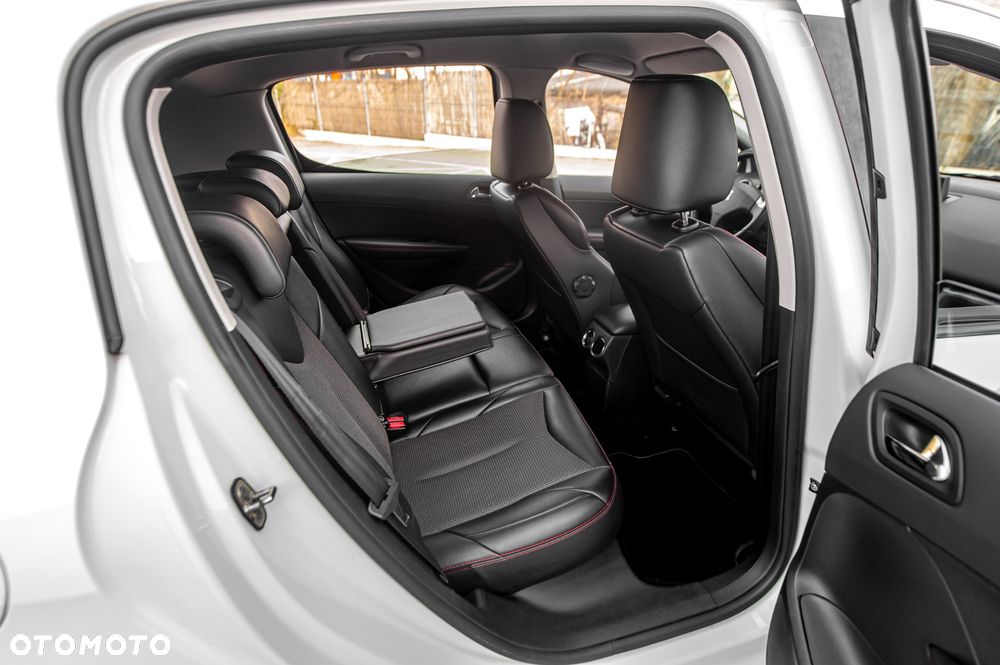 Peugeot 308 200 THP GTi - 25