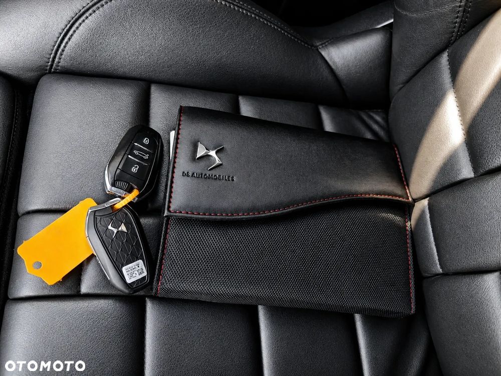 DS Automobiles DS 5 - 30