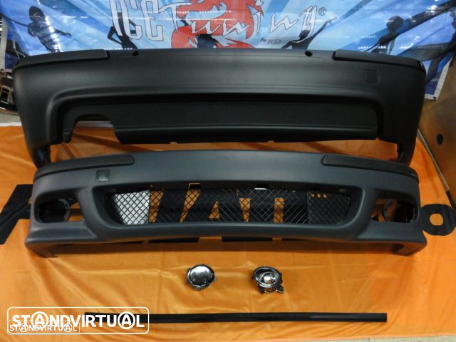 Para-choques Frontal BMW E39 95-03 Limo / Touring Pack M / M5 LOOK em plástico - 12