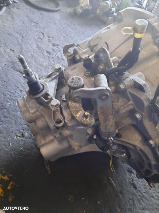 cutie viteze manuala 6 trepte renault 1.9dci f9q laguna 2 - 4