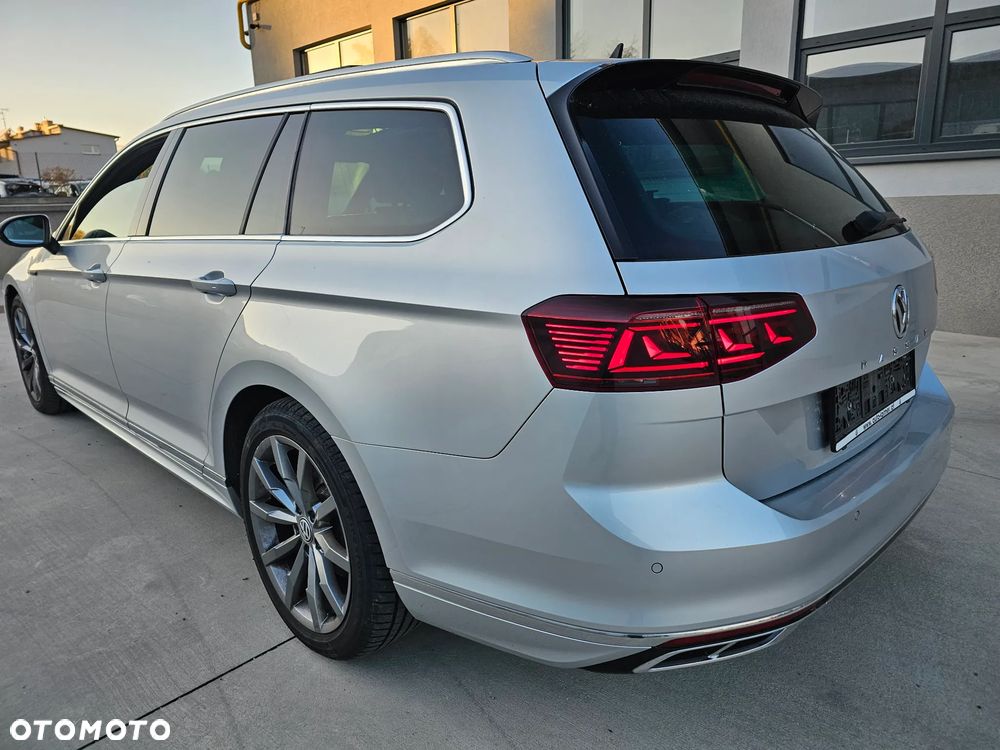 Volkswagen Passat 2.0 TDI SCR DSG Elegance - 14