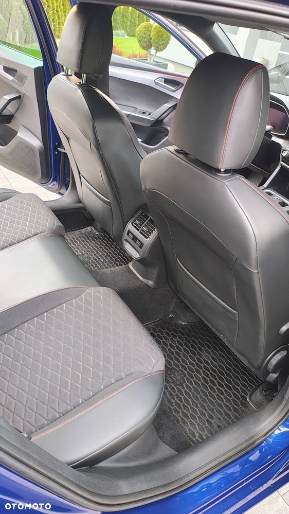 Seat Leon 1.5 eTSI FR DSG - 32