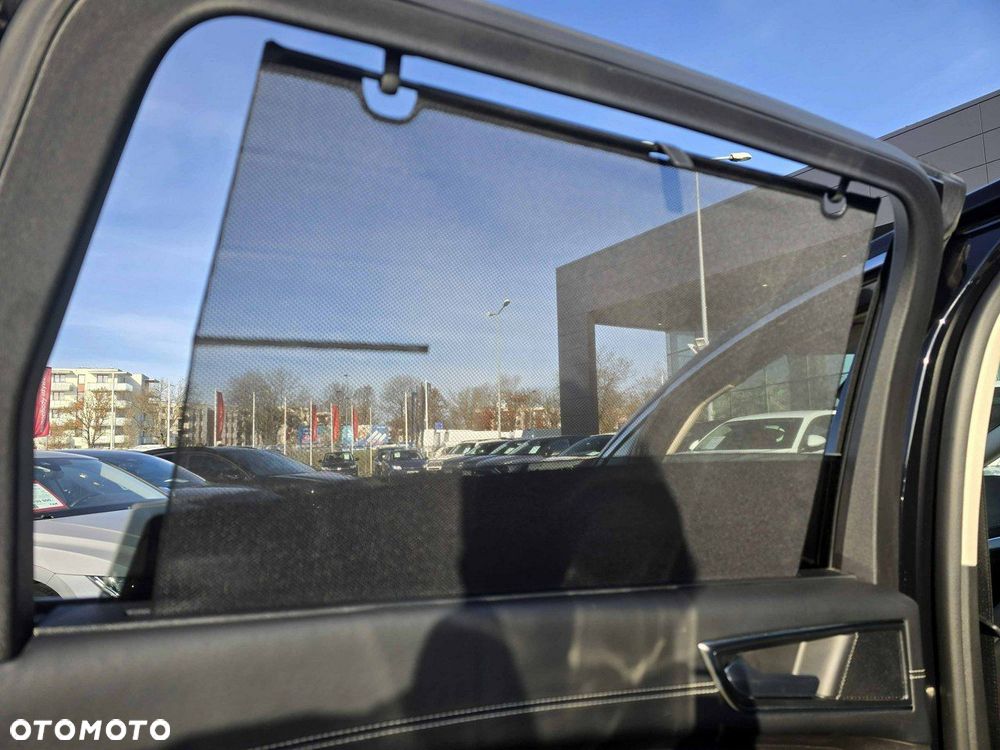 Ford S-Max - 25