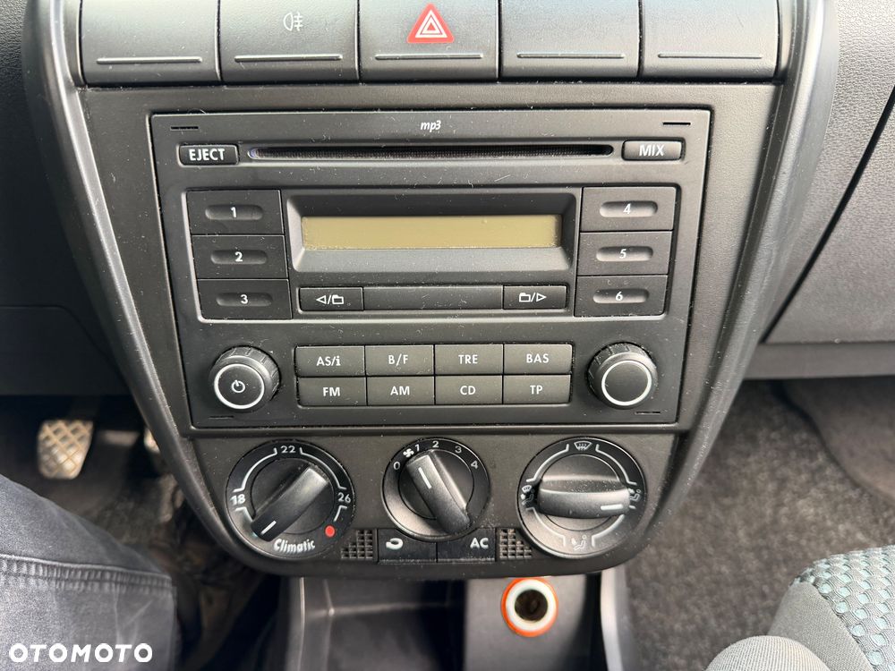 Volkswagen Fox 1.2 Fresh - 11