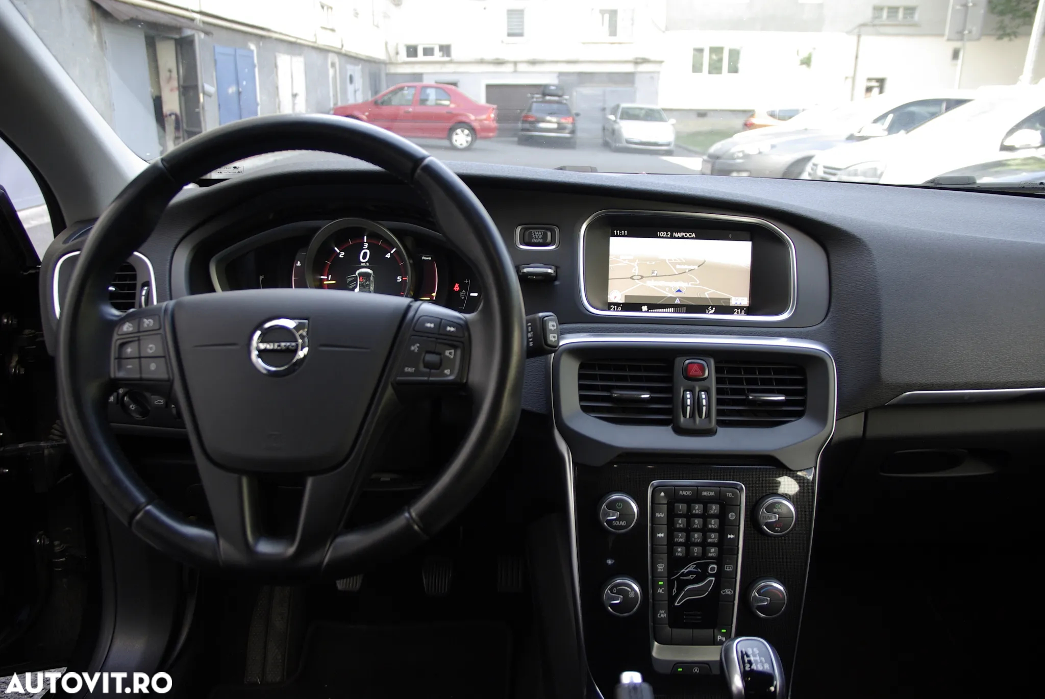 Volvo V40 D2 Momentum - 7