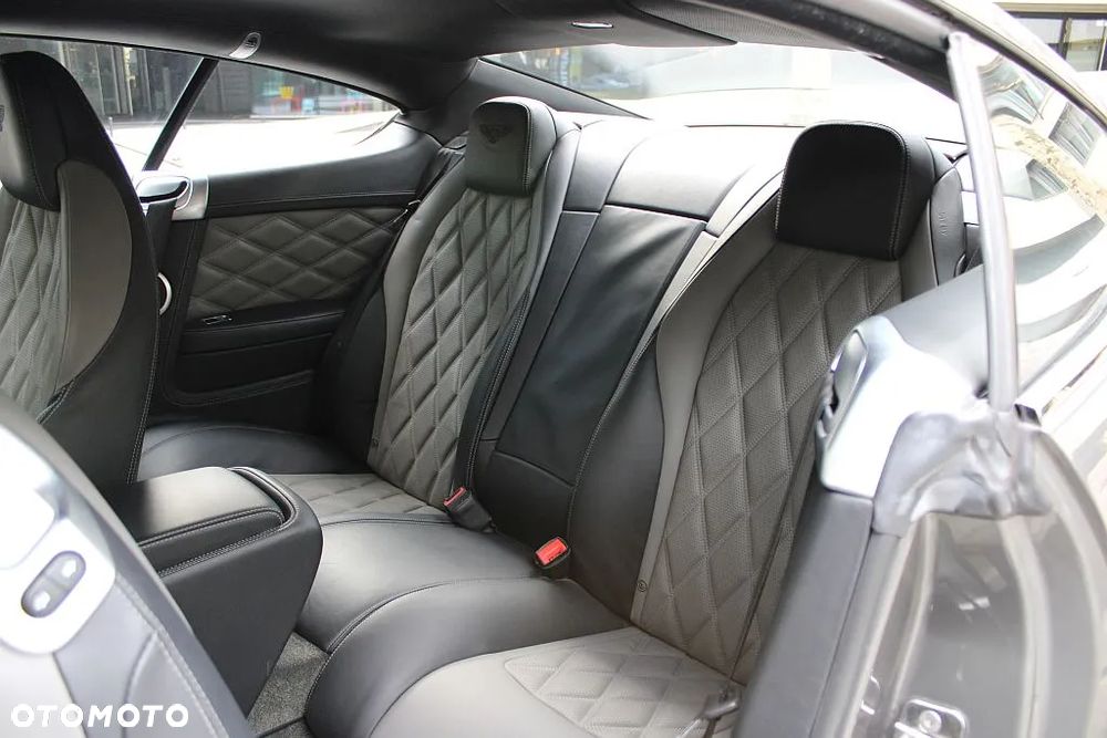 Bentley Continental GT V8 - 15