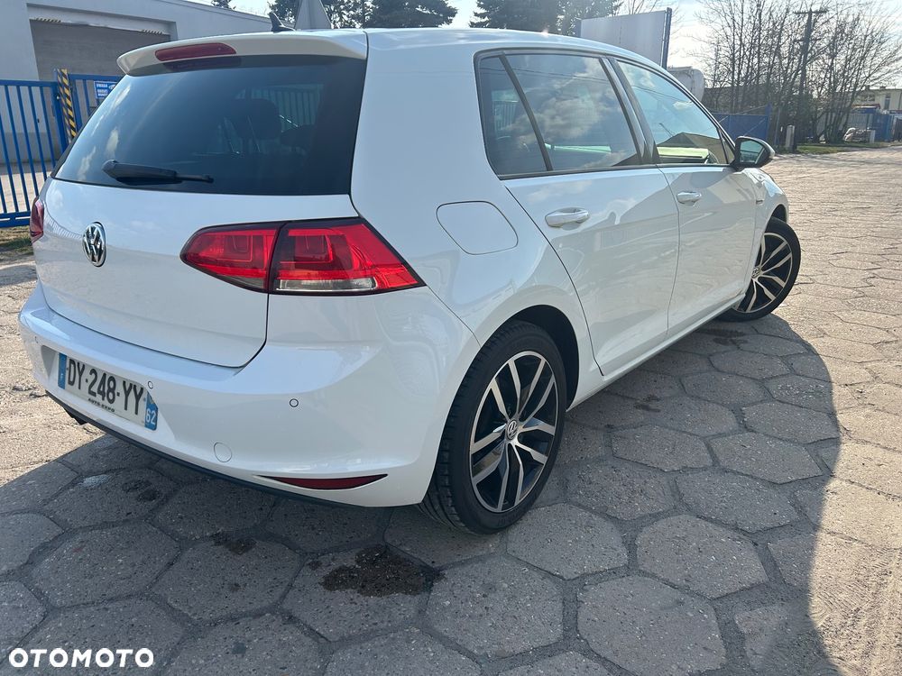Volkswagen Golf 2.0 TDI BlueMotion Technology Lounge - 3