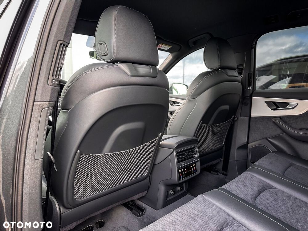 Audi Q7 - 38