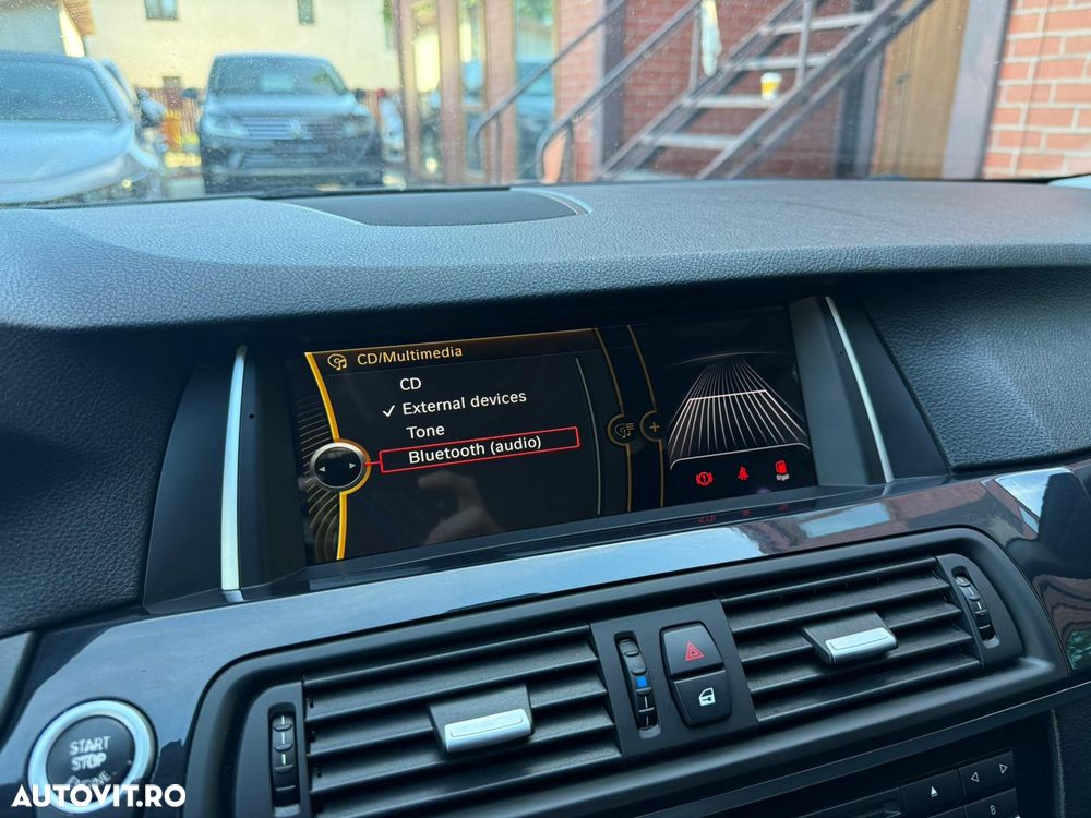 BMW Seria 5 520d - 19
