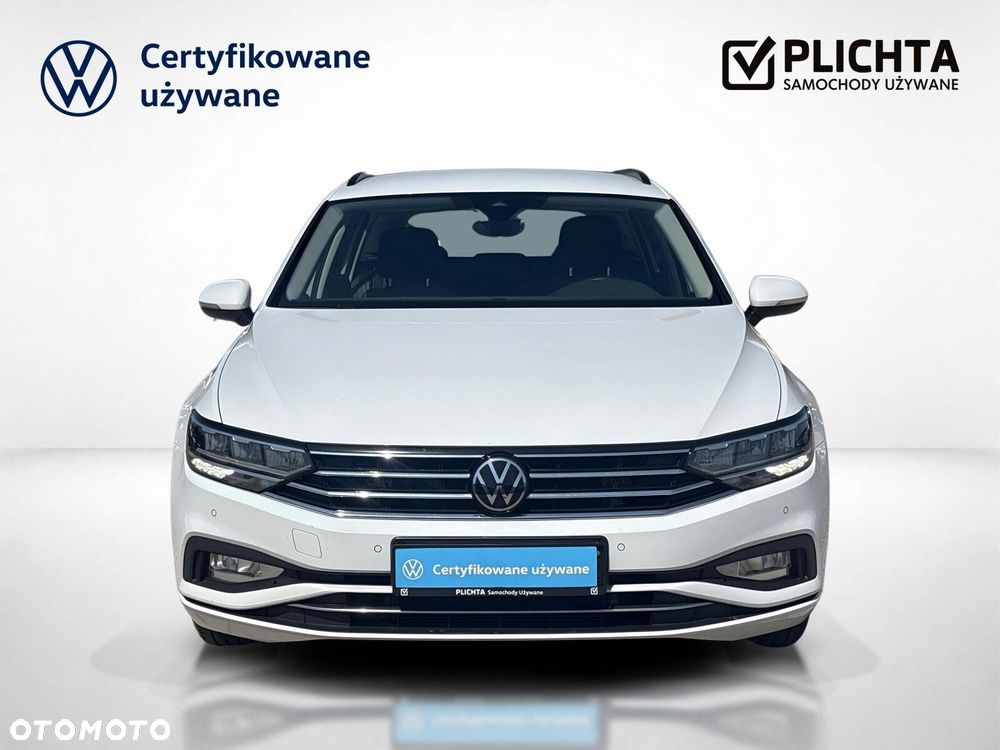Volkswagen Passat - 9