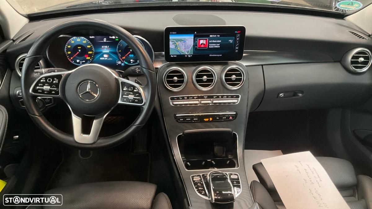 Mercedes-Benz C 300 de Avantgarde - 8