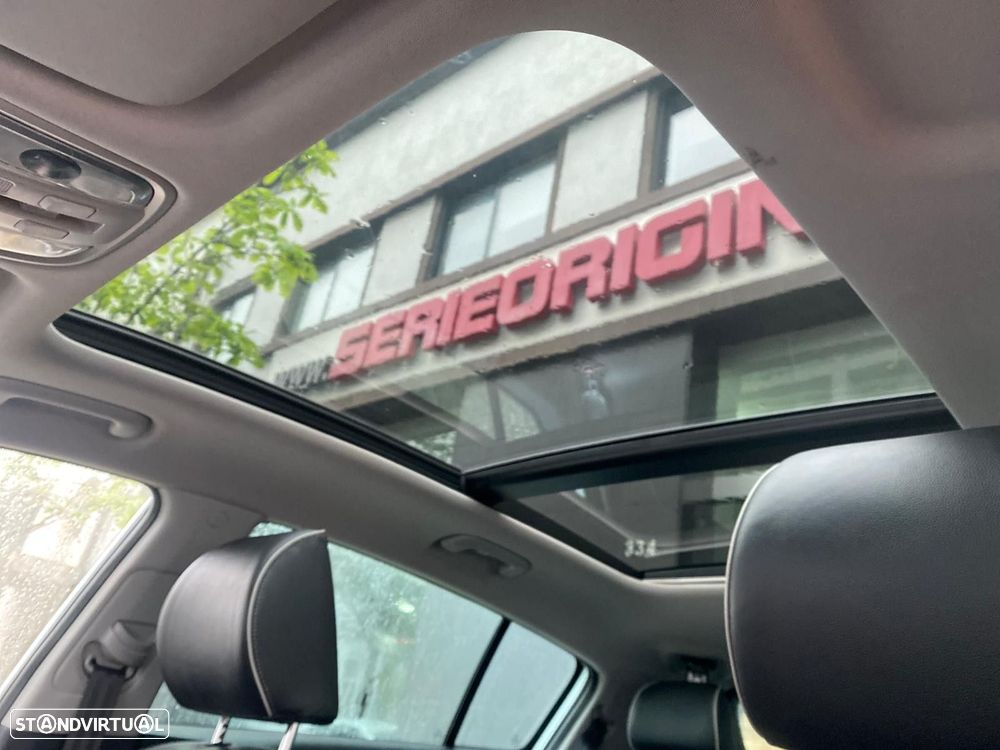 Kia Sportage 1.7 CRDI ISG Nav Line - 14