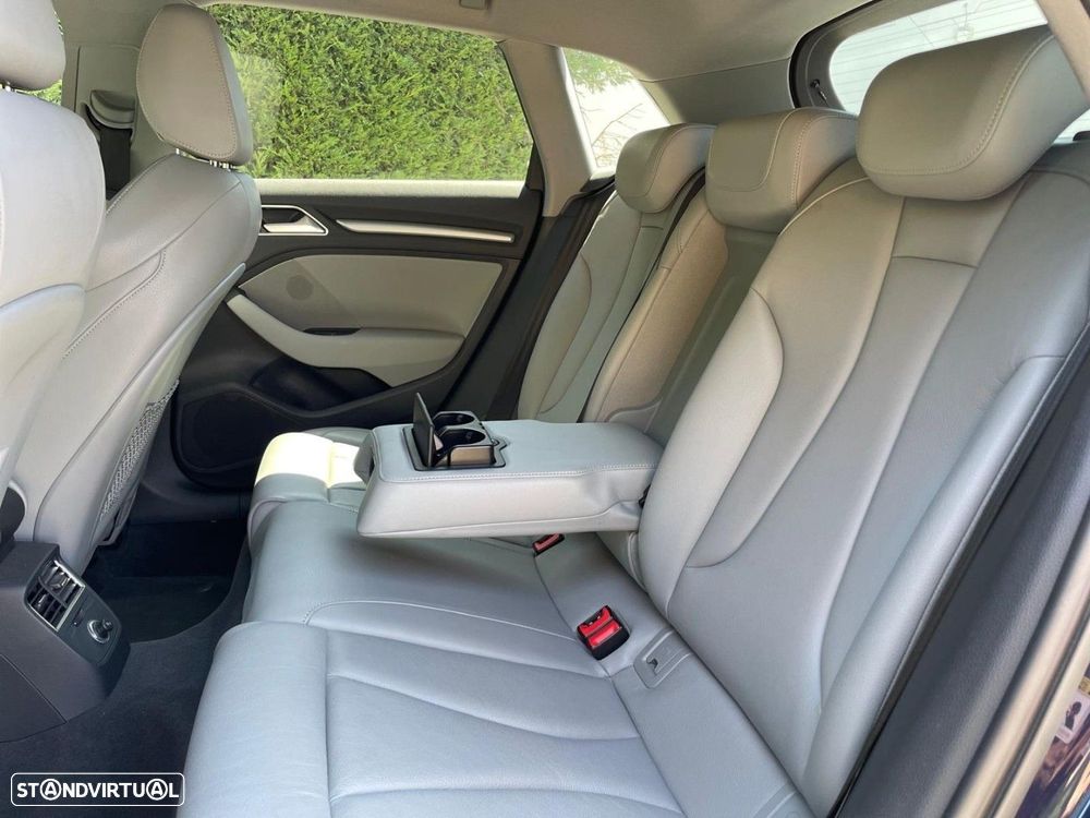 Audi A3 Sportback 1.6 TDI S-line S tronic - 7