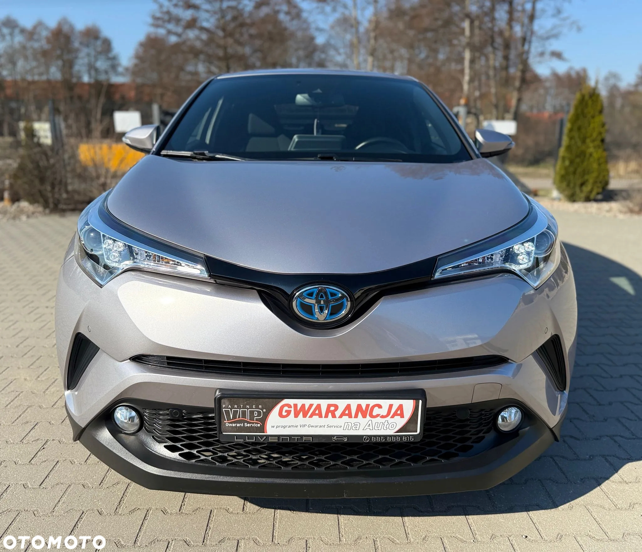 Toyota C-HR 1.8 Hybrid Team Deutschland - 8