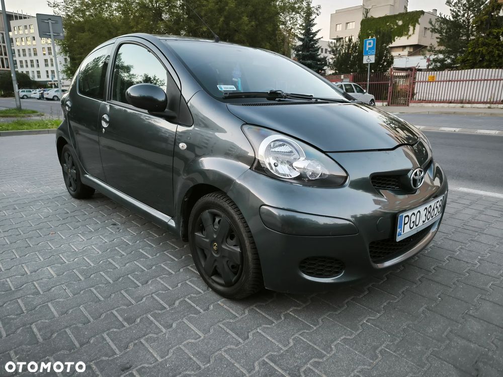 Toyota Aygo - 16