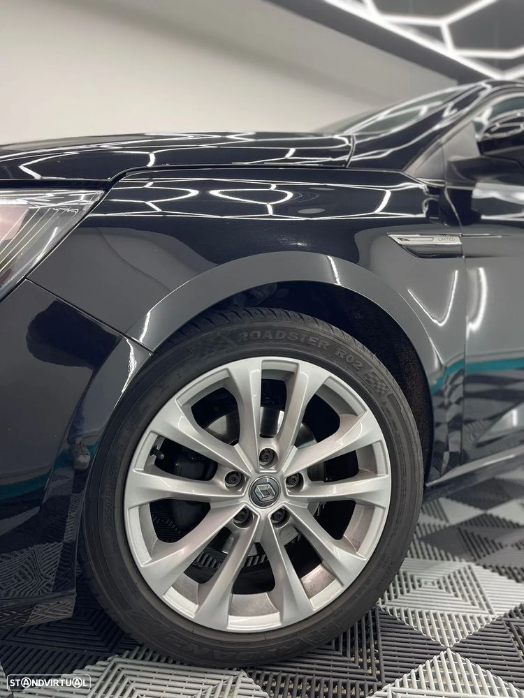 Renault Mégane 1.5 dCi Limited EDC - 3