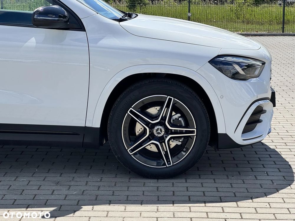 Mercedes-Benz GLA 200 mHEV AMG Line 7G-DCT - 8