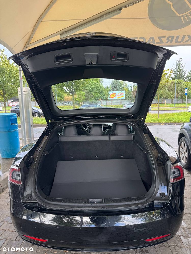 Tesla Model S Standard Reichweite - 18