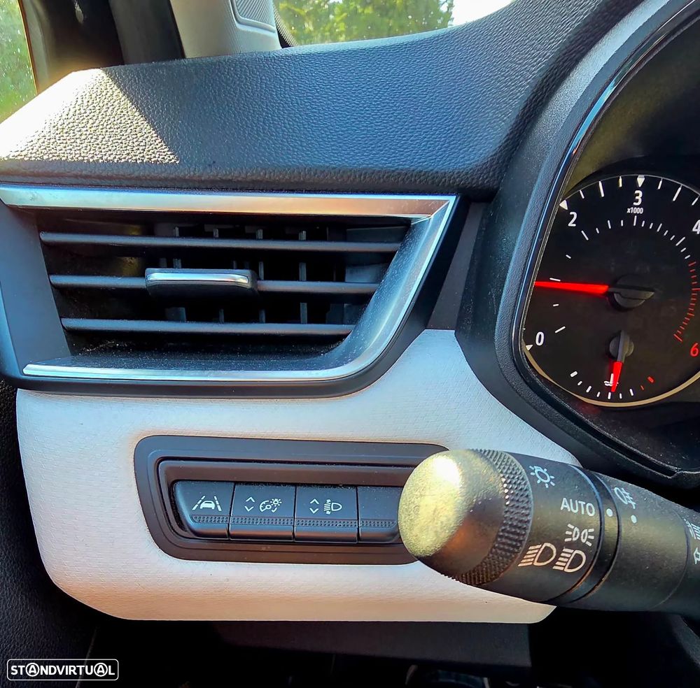 Renault Clio 1.5 Blue dCi Limited - 7