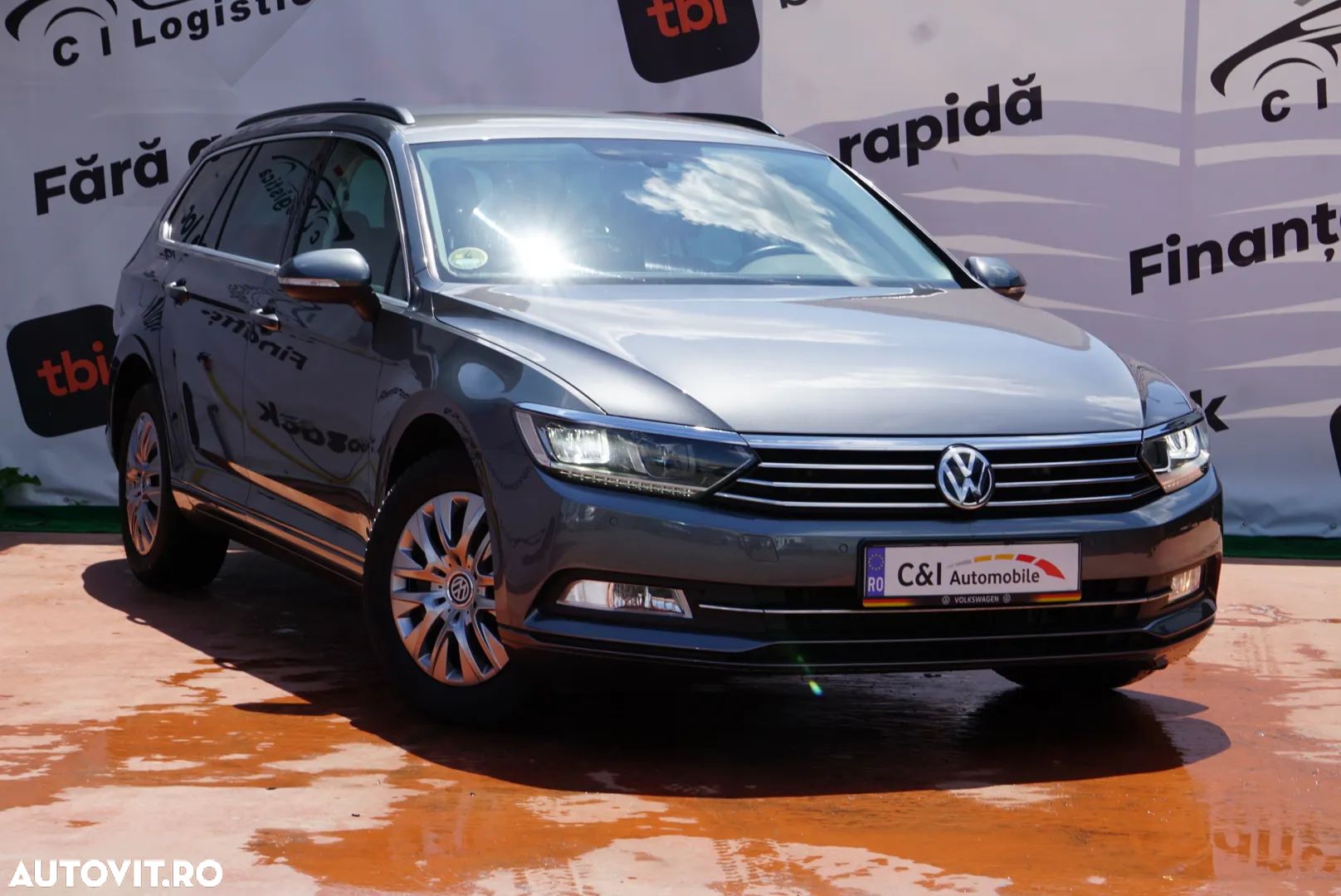 Volkswagen Passat Variant 2.0 TDI DSG Comfortline - 1