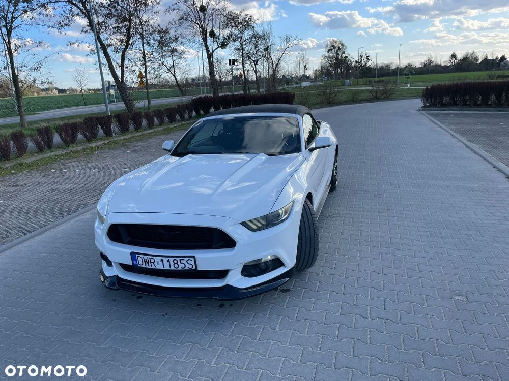 Ford Mustang, 2015