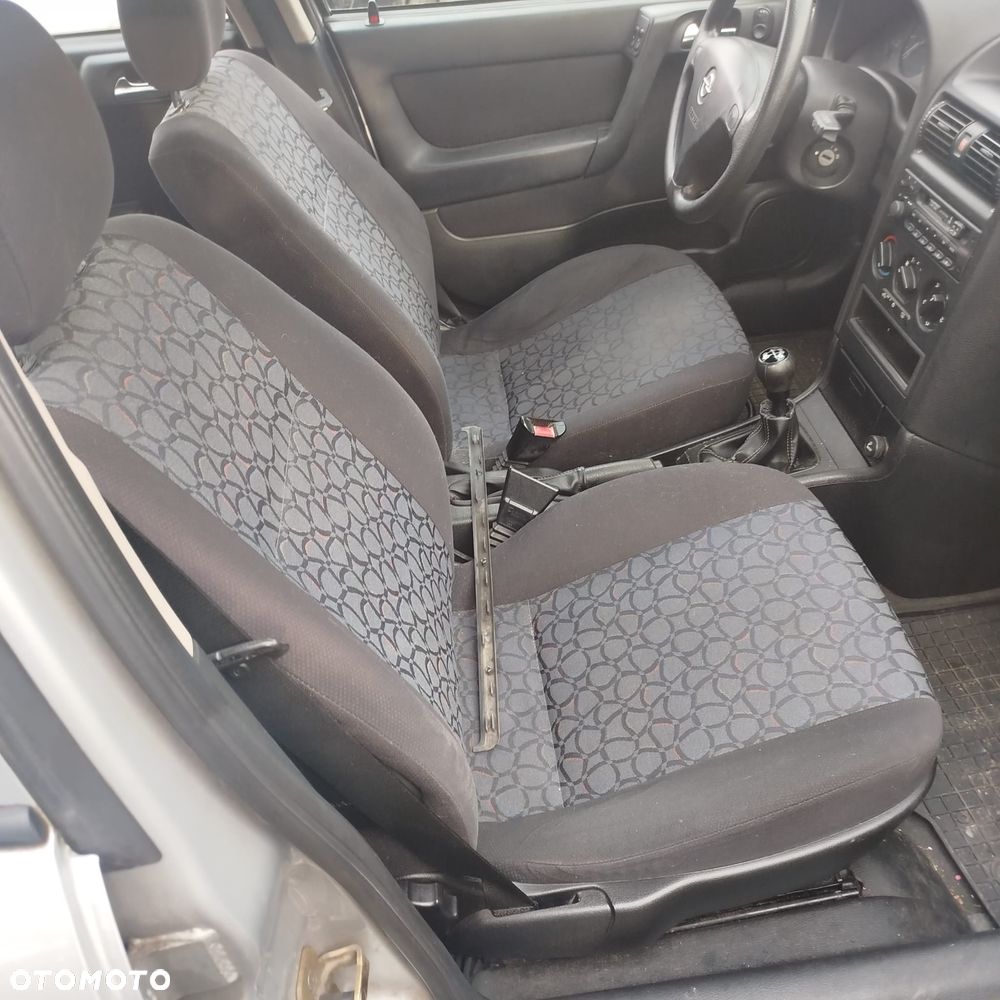 Opel Astra G  na części . - 4