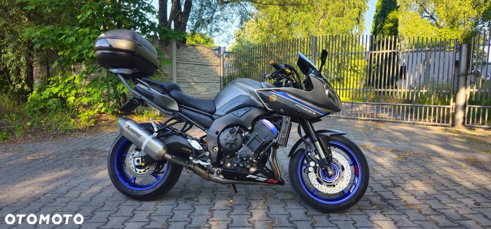 Yamaha FZ8 - 1